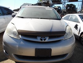 2006 TOYOTA SIENNA LE SILVER 3.3L AT Z18064